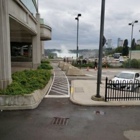 A glimpse of Niagra Falls on the way to Toronto